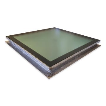 Beloopbaar glas is een type glas dat bestand is tegen het gewicht van voetgangers en dus beloopbaar is. Het wordt vaak gebruikt als een architectonisch element in vloeren en dakken, en biedt ook een transparant uitzicht op de ruimte eronder