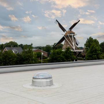 Powerdaylight Ø 78 cm plat dak buitenzijde